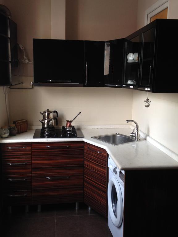 Cheap And Chic Apartment บาทูมิ ภายนอก รูปภาพ