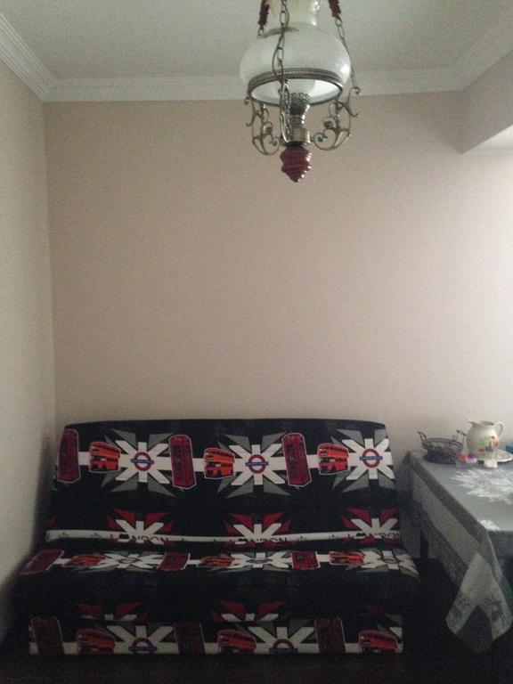 Cheap And Chic Apartment บาทูมิ ภายนอก รูปภาพ